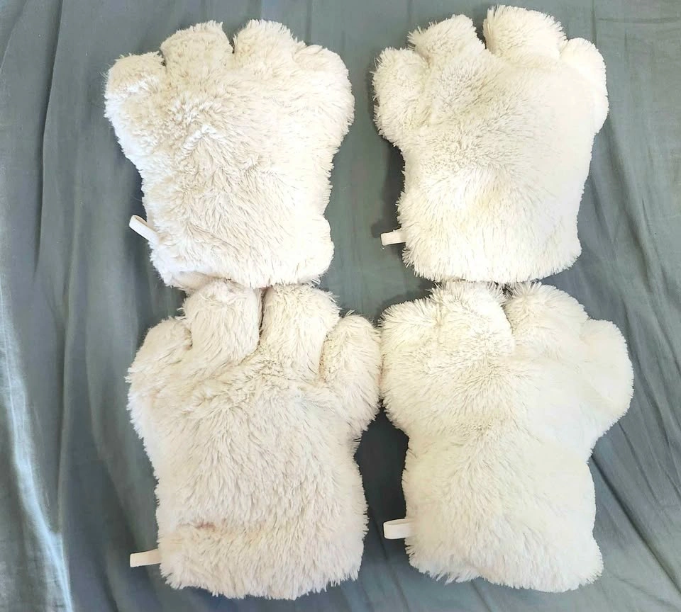 Fluffy white and pink paw gloves - photo 2