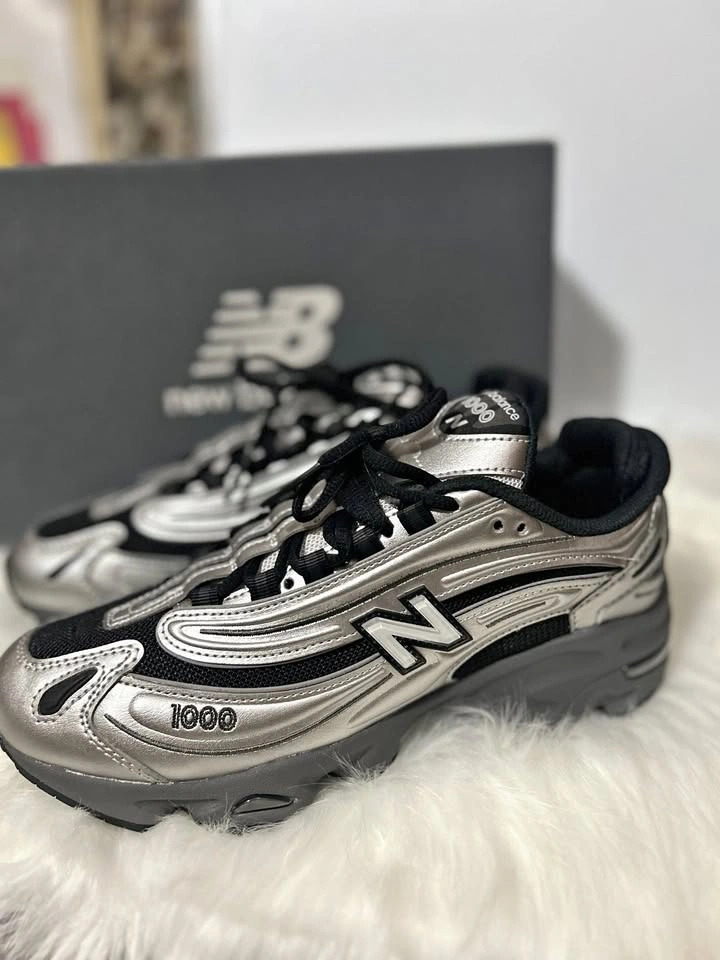 New Balance 1000 M Silver Metallic/Black Sneakers