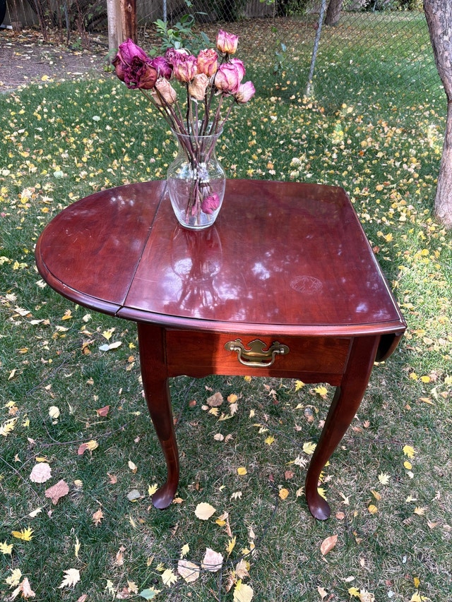 Vintage Drexel Heritage Cherry Drop Leaf Table - photo 2