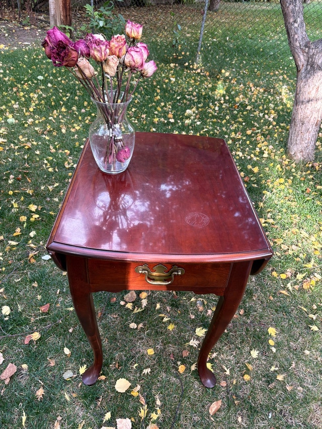Vintage Drexel Heritage Cherry Drop Leaf Table - photo 3
