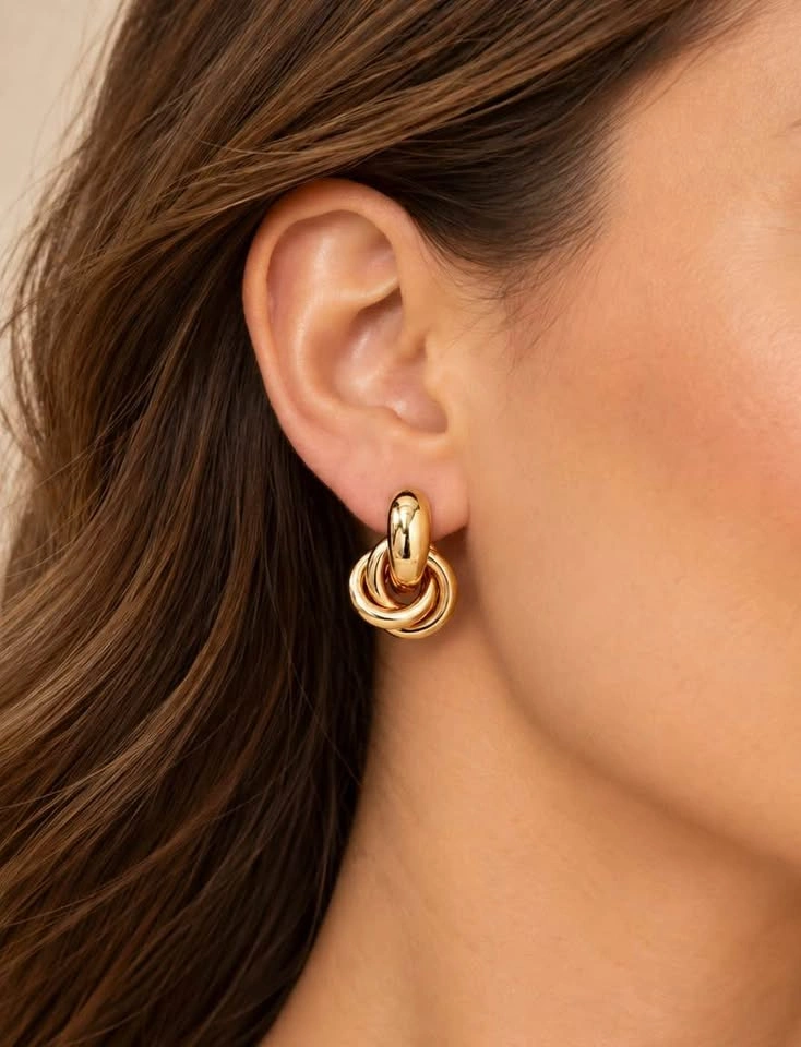 Gold tone earrings - photo 3