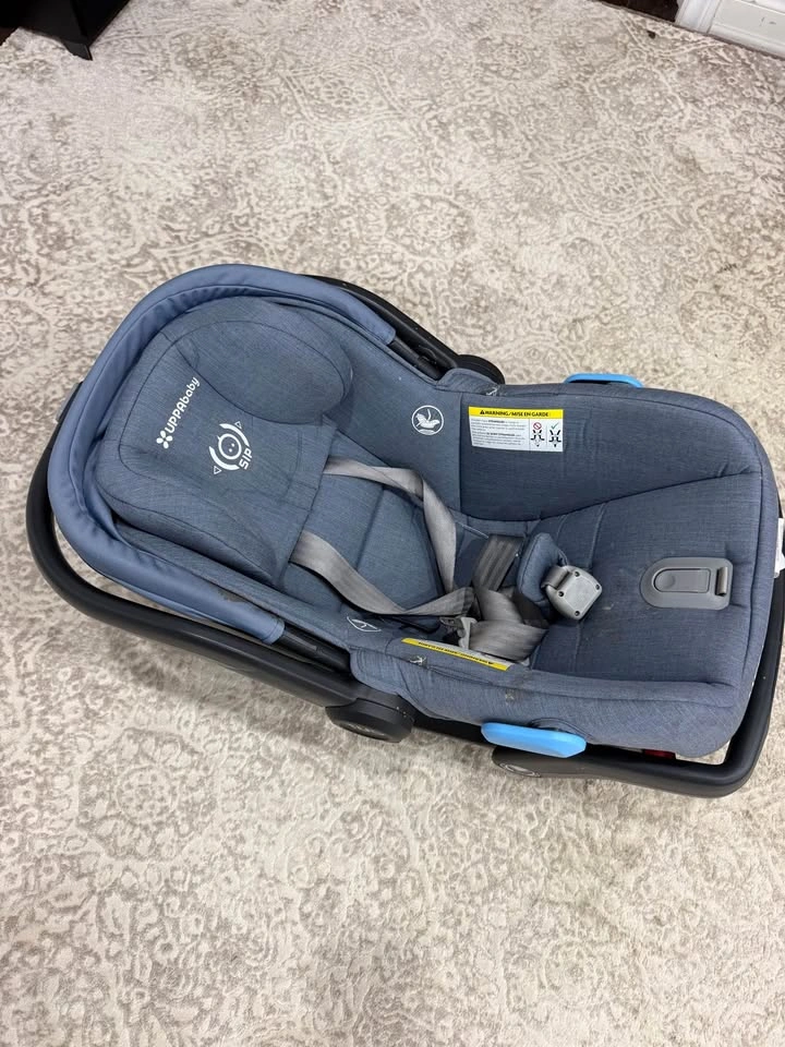 UPPAbaby Mesa Infant Car Seat with Base - photo 2