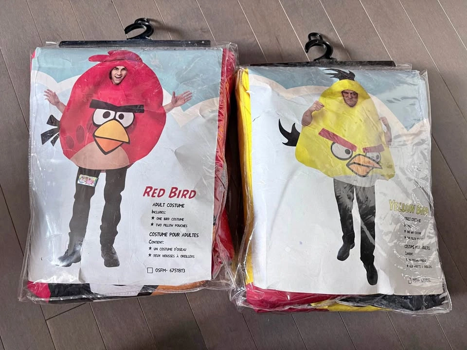 Adult - Angry Birds Costume - Red & Yellow