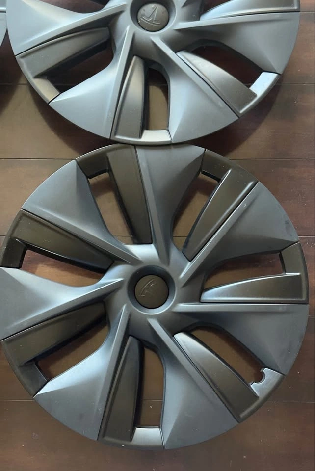 19” Original Tesla Model Y Matte Black Wheel Covers - Set of 4 - photo 2