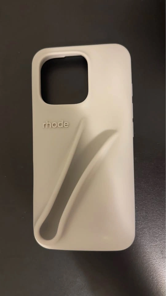Rhode Lip Case for Iphone 16 pro - photo 2