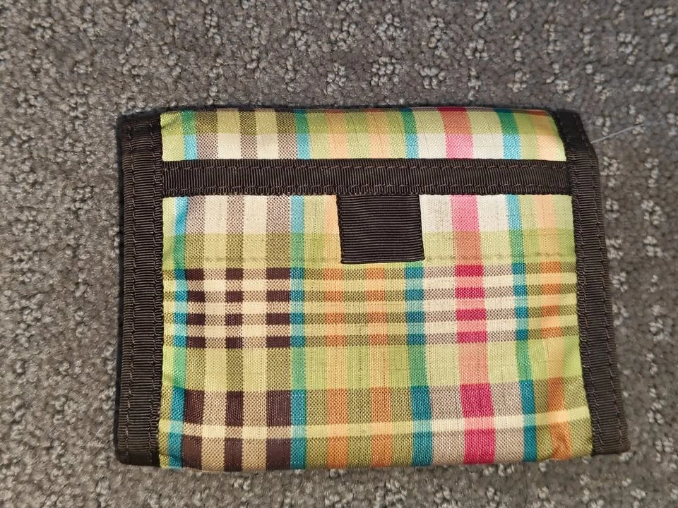 LeSportSac Women Wallet Organizer Bi-Fold Nylon - photo 2
