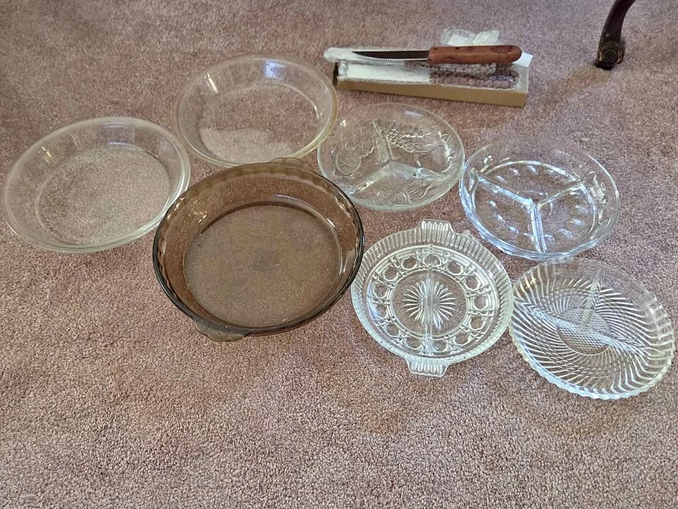 Vintage Glass Serveware & Baking Lot – 8 Pieces!