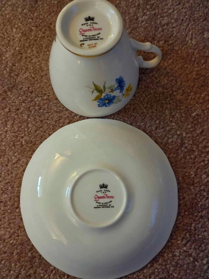 Vintage Mismatched Fine Bone China Teacup & Saucer Set of 4 - photo 2