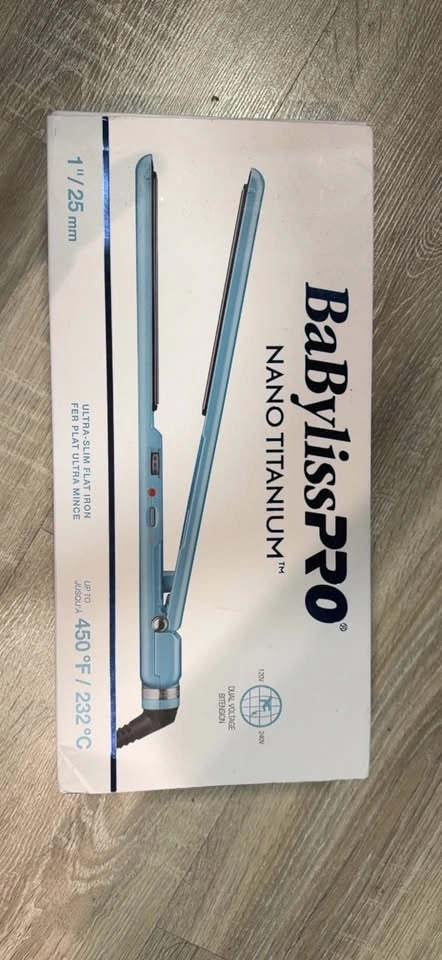 BaBylissPRO Nano Titanium Flat Iron - photo 2