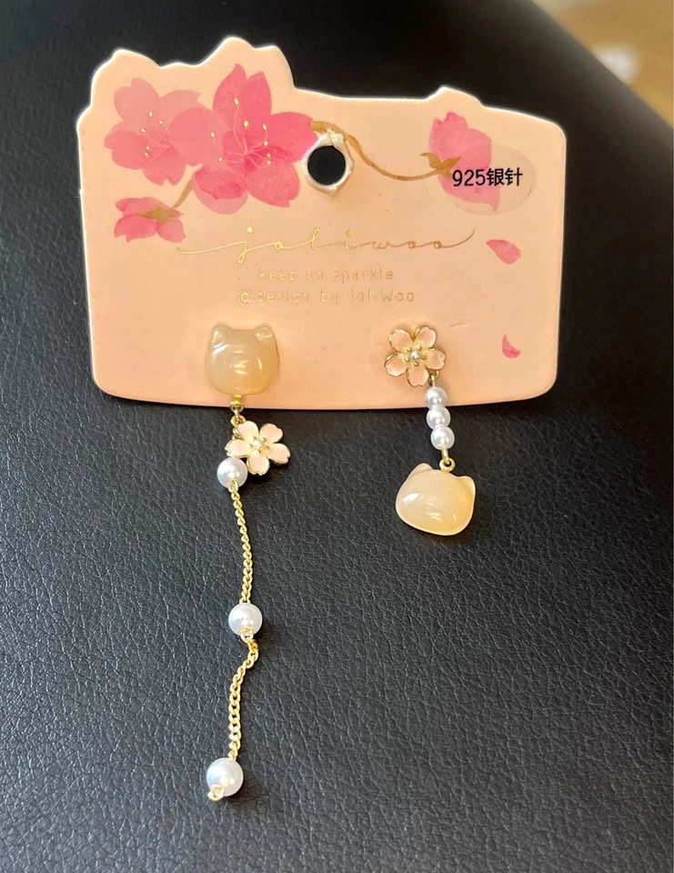 Asymmetrical cat sakura earrings