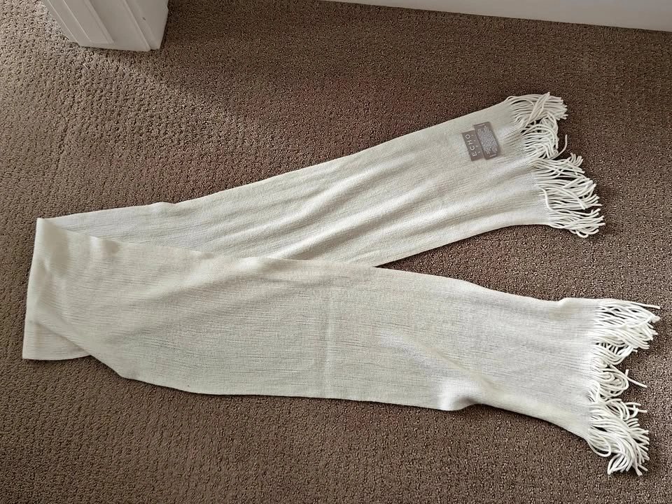 Women Echo Winter Scarf - White - 70" x 7-1/4"