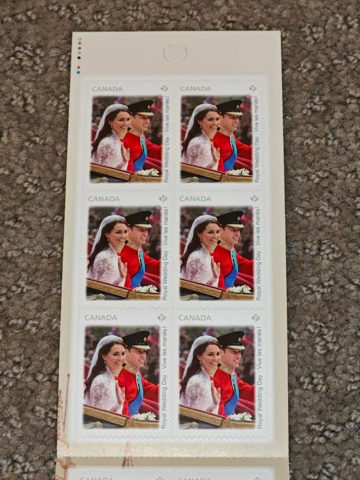 2011 Royal Wedding Stamp Booklet - Prince William & Kate - photo 3