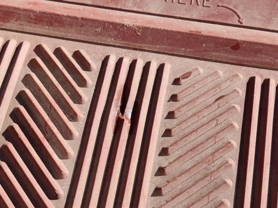 All Weather Front Car Floor Mats / Truck Mat - Red (17"x28") - photo 3