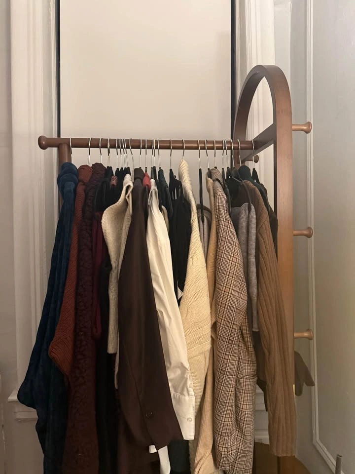 Wood Clothing Rack with Shelves