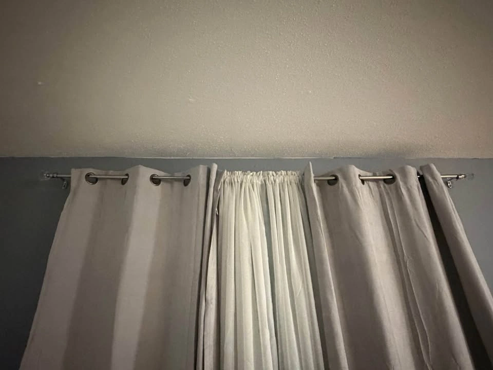 Metal Curtain Rod (Adjustable) - photo 2