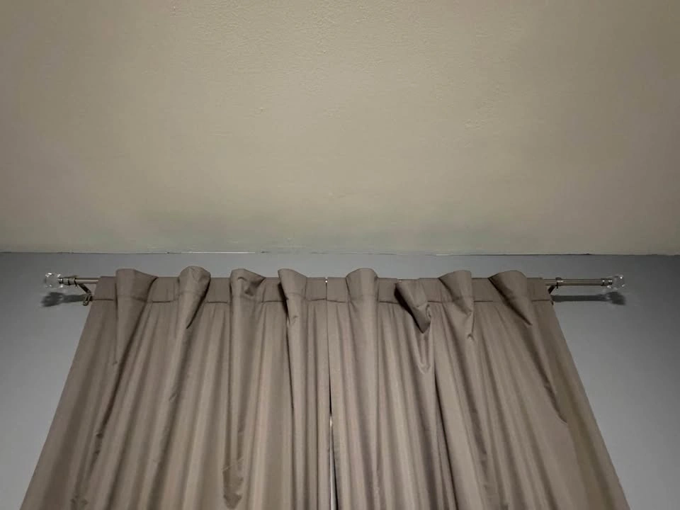 Metal Curtain Rod (Adjustable) - photo 3