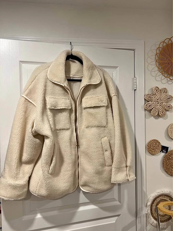 GORGEOUS ADIDAS JACKET