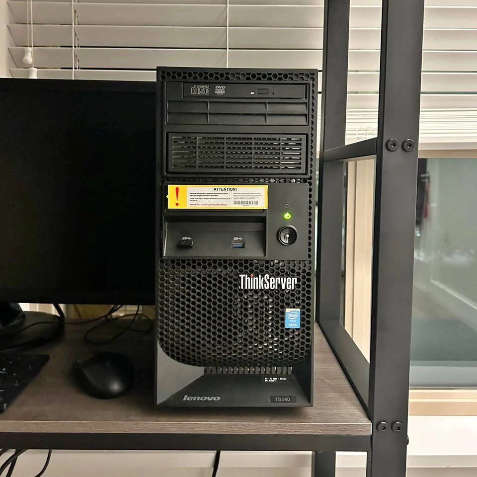 Lenovo TS140 (Xeon/16GB/500GB)