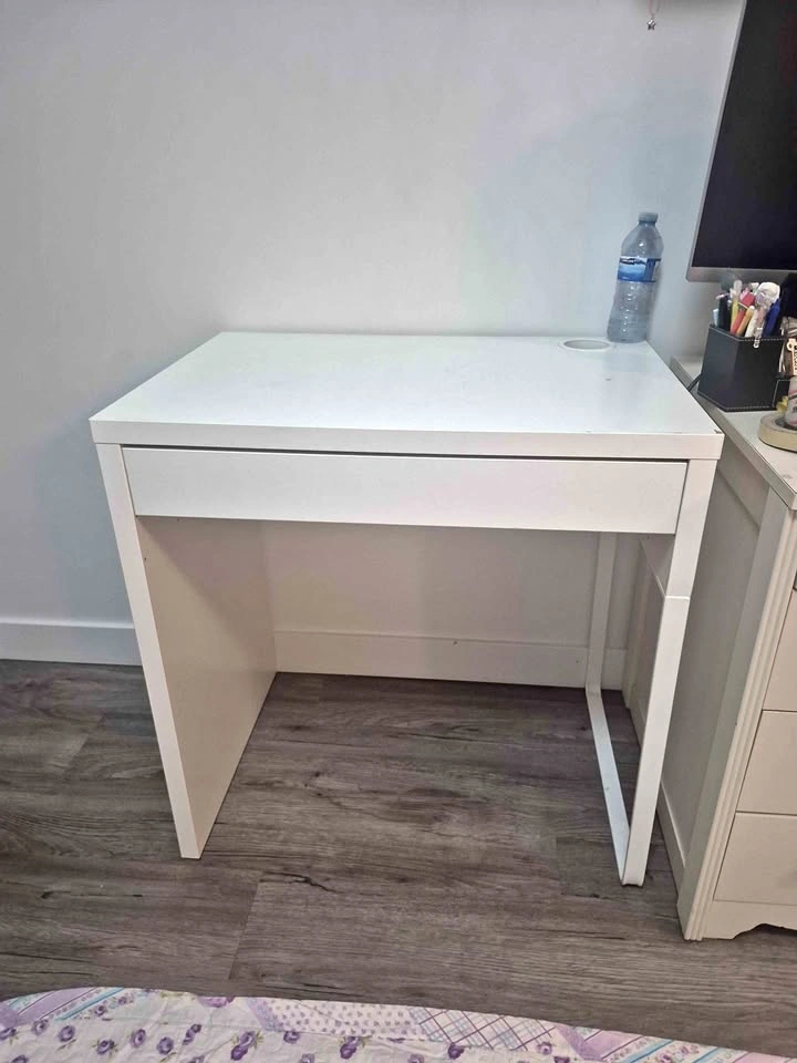 IKEA Micke Desk - White