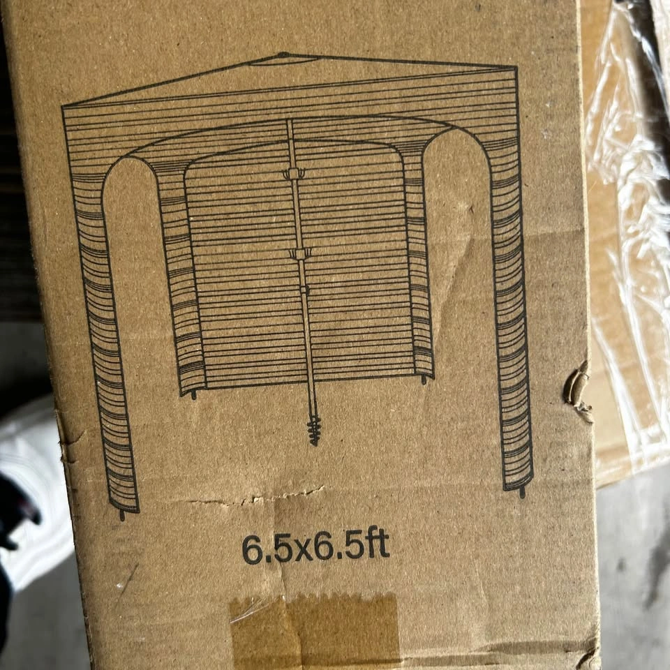 Portable Beach Cabana w/Pockets & Hooks - photo 3