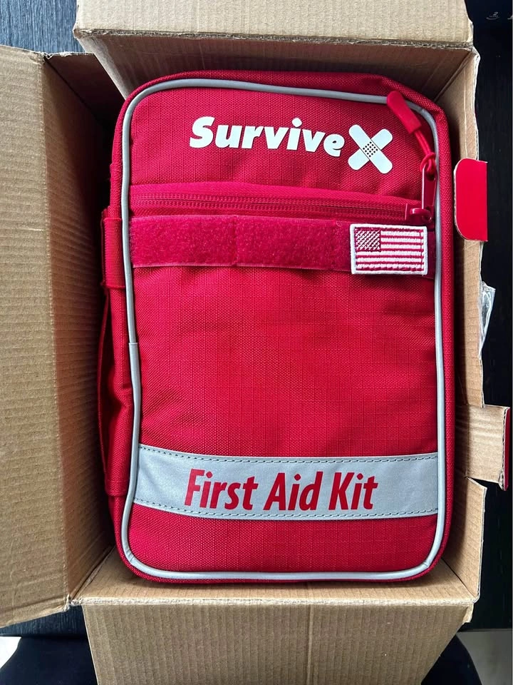 LARGE FIRST AID KIT