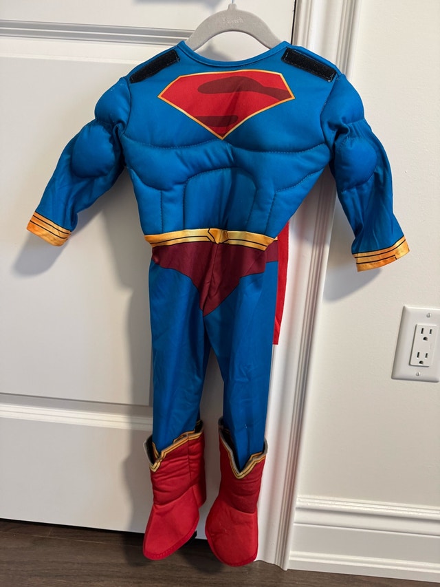 NEW superman costume 2T