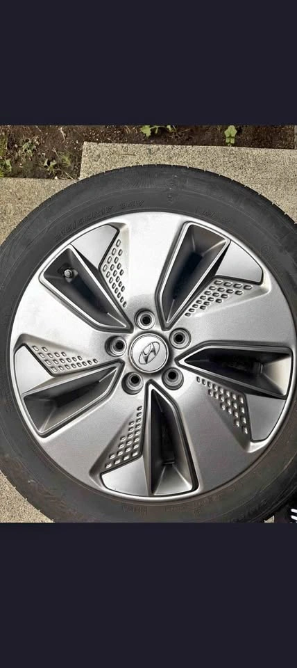 2021 4 Hyundai Kona Rims
