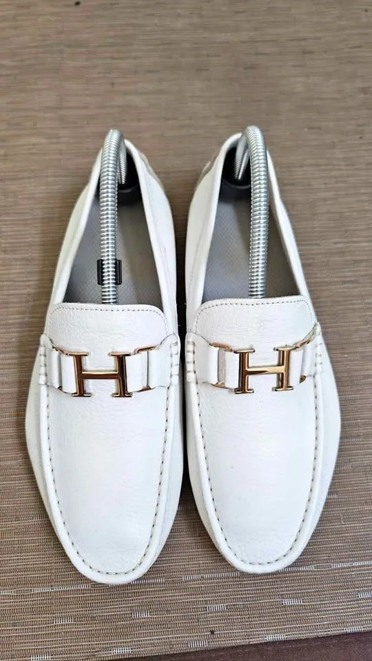 Slip on shoes