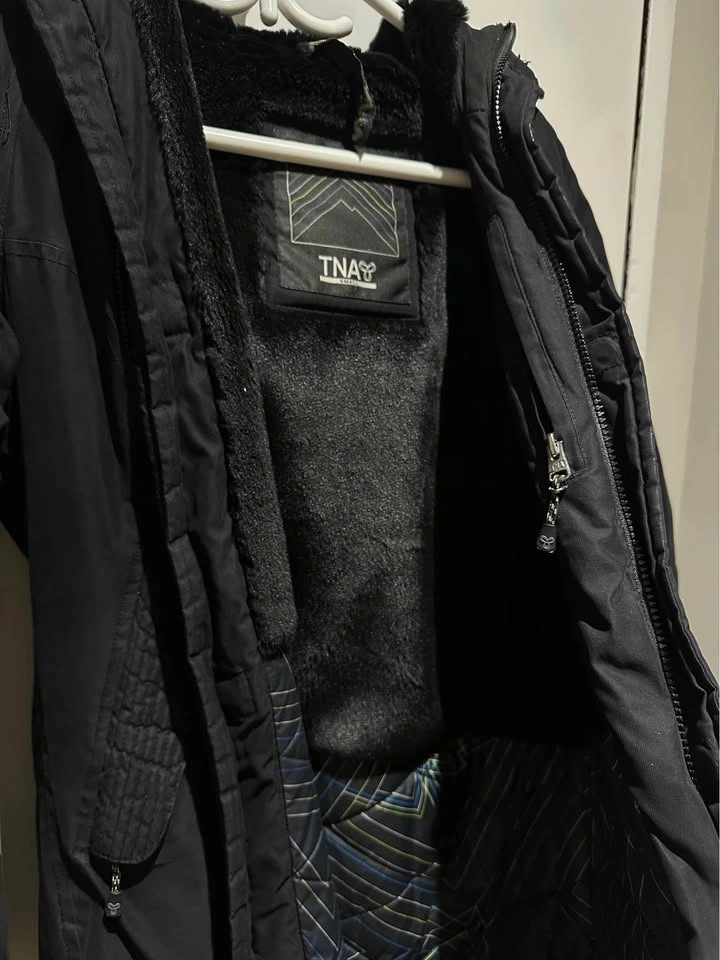 Black Long Winter Jacket - TNA Aritzia Size Small - photo 3