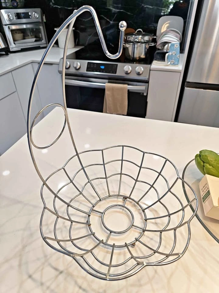 Fruit holder display