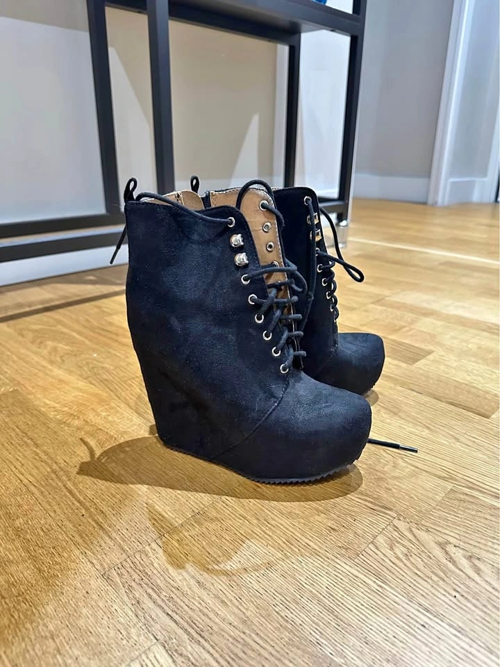 Super High Wedge Heel Boots - Size 6