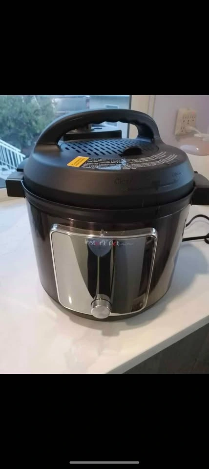 Instant Pot Cooker - photo 2