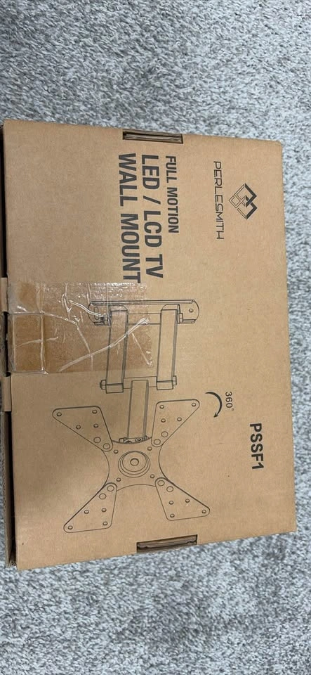 TV / Monitor Wall Mount Bracket (13”–42”) – Like New in Box - photo 2