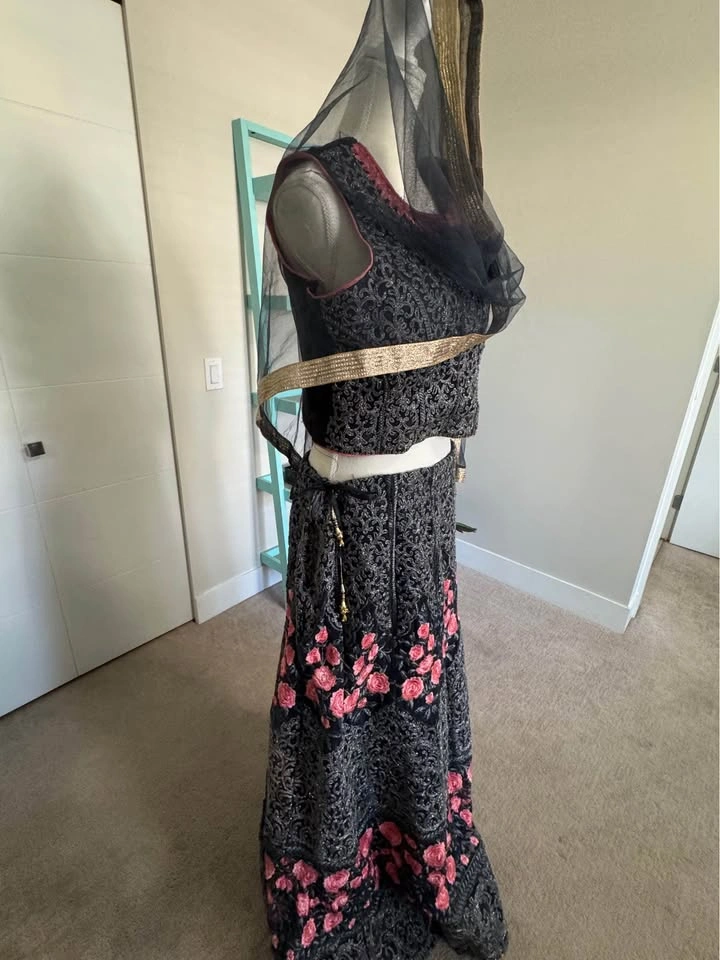 Indian Party Wear - photo 2