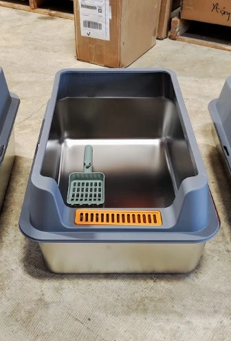 XL Tall Stainless Steel Cat Litter box (Brand New) - photo 2