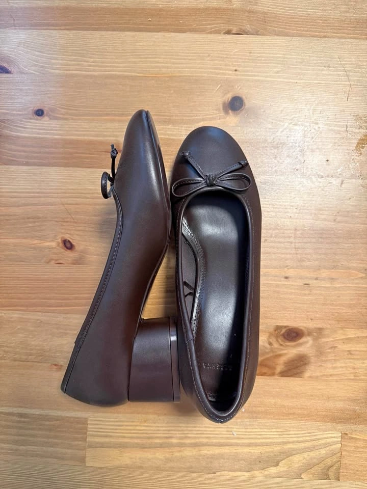 Heeled Ballerinas Size 6.5