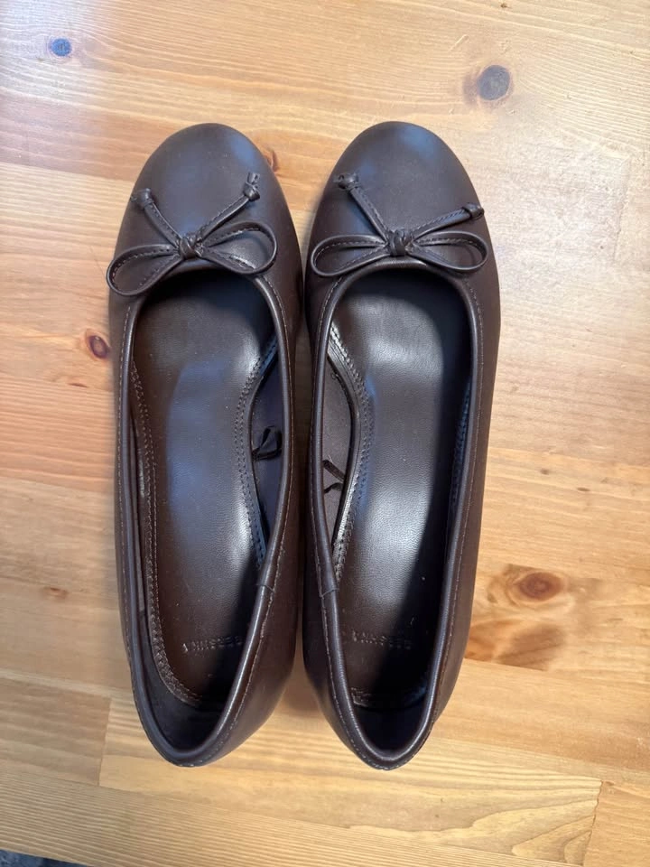Heeled Ballerinas Size 6.5 - photo 2