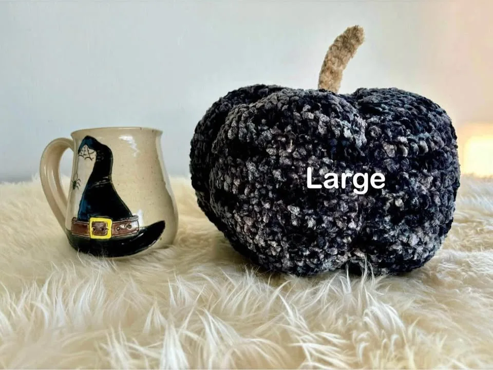 Set of 3: black velvet plush crochet pumpkins image indicator(5)