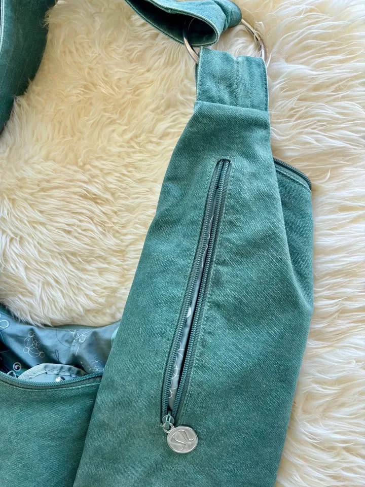 Lululemon Hobo/Slouch Green Canvas Bag - Large image indicator(6)