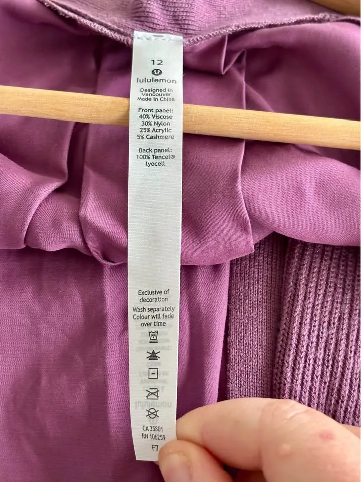 Lululemon Still at Ease Wrap - Size 12 - Mauve image indicator(3)