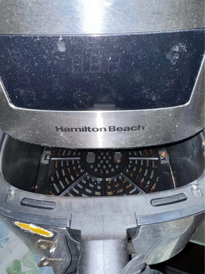 Hamilton Beach Digital Air Fryer – Stainless Steel, Works Great - photo 2