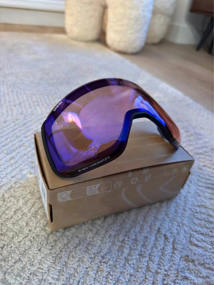 Smith snow goggle 4DMAG brand new storm lens with box