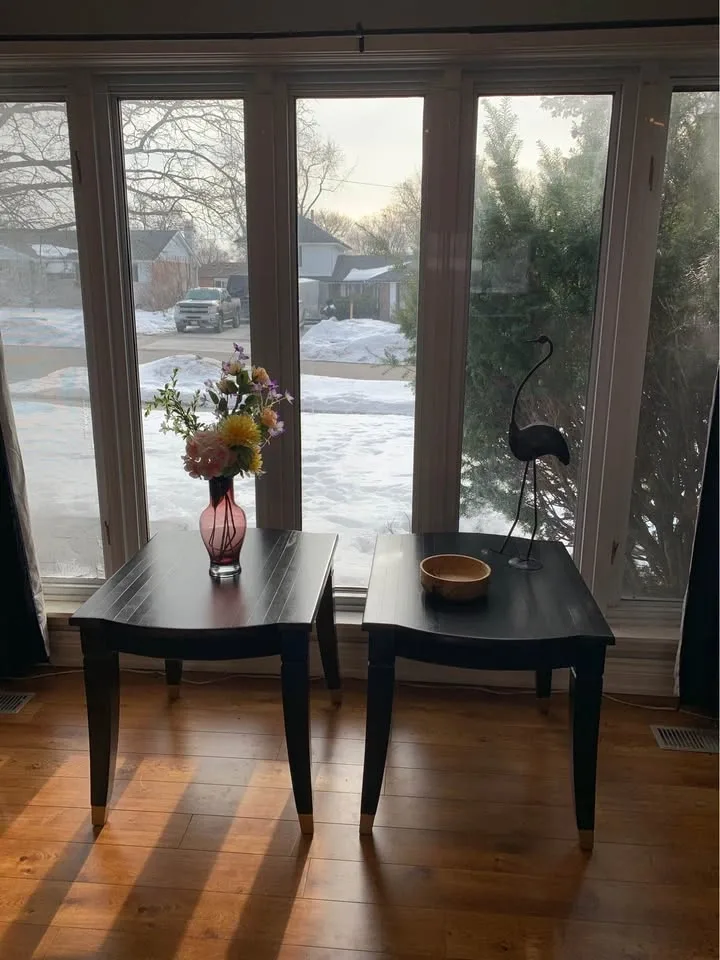 Wood side tables (2 large) - photo 4