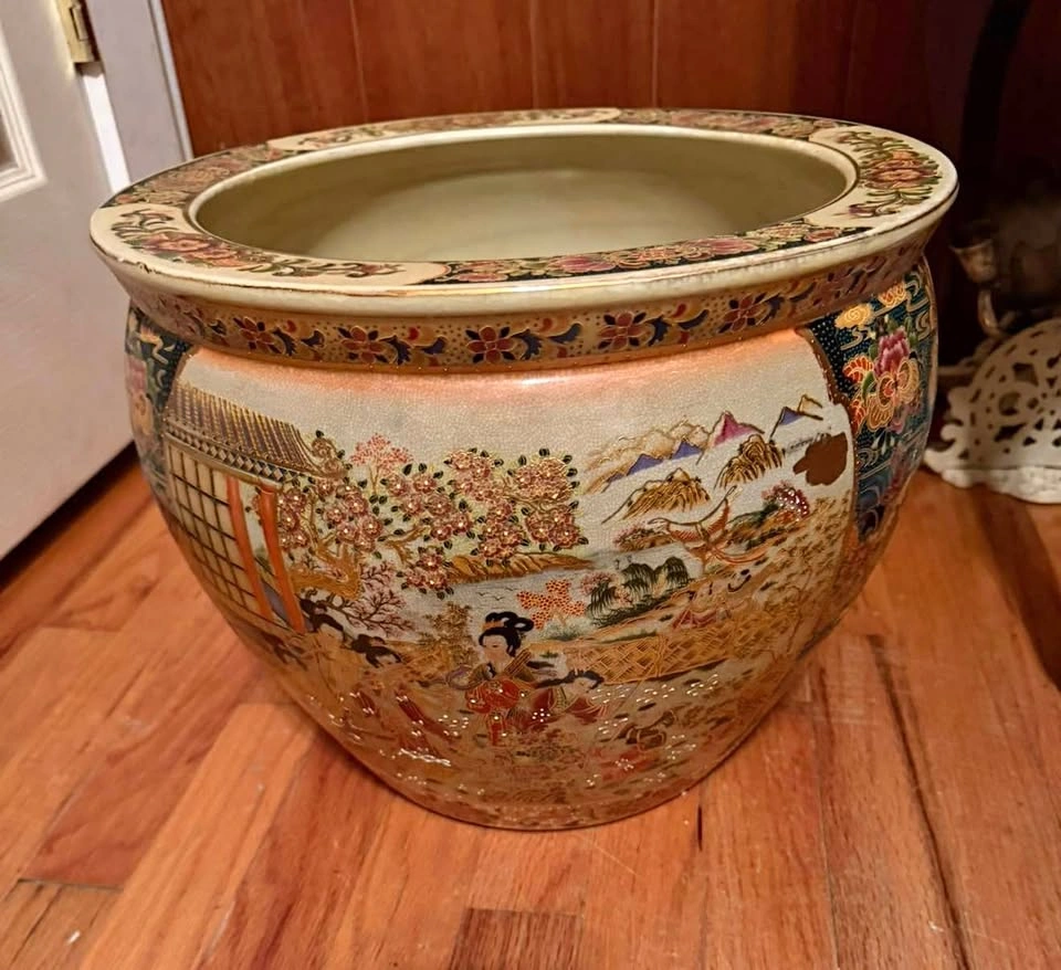 Vintage Chinese Porcelain Flower Pot Fish Bowl Planter