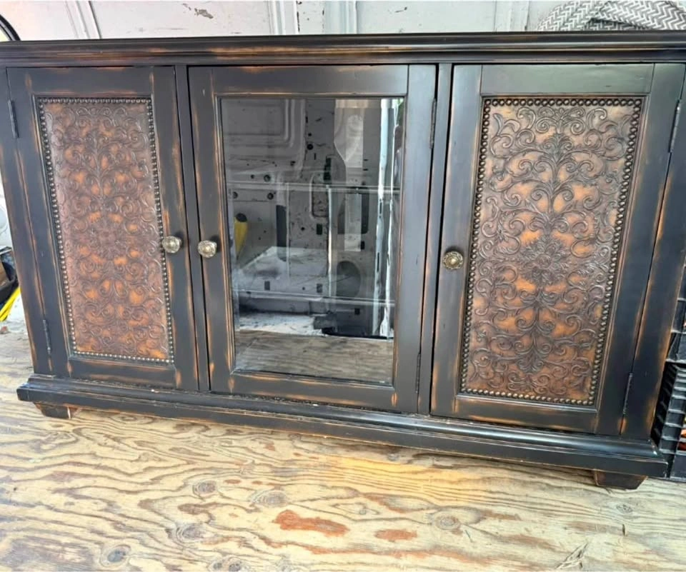 TV Cabinet