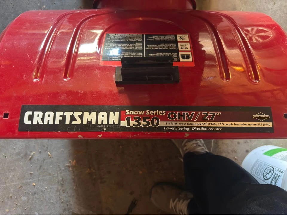 Craftsman 27" snowblower - photo 4