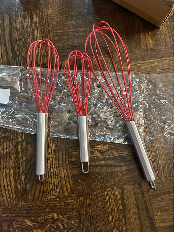 3-Piece Red Silicone Whisk Set