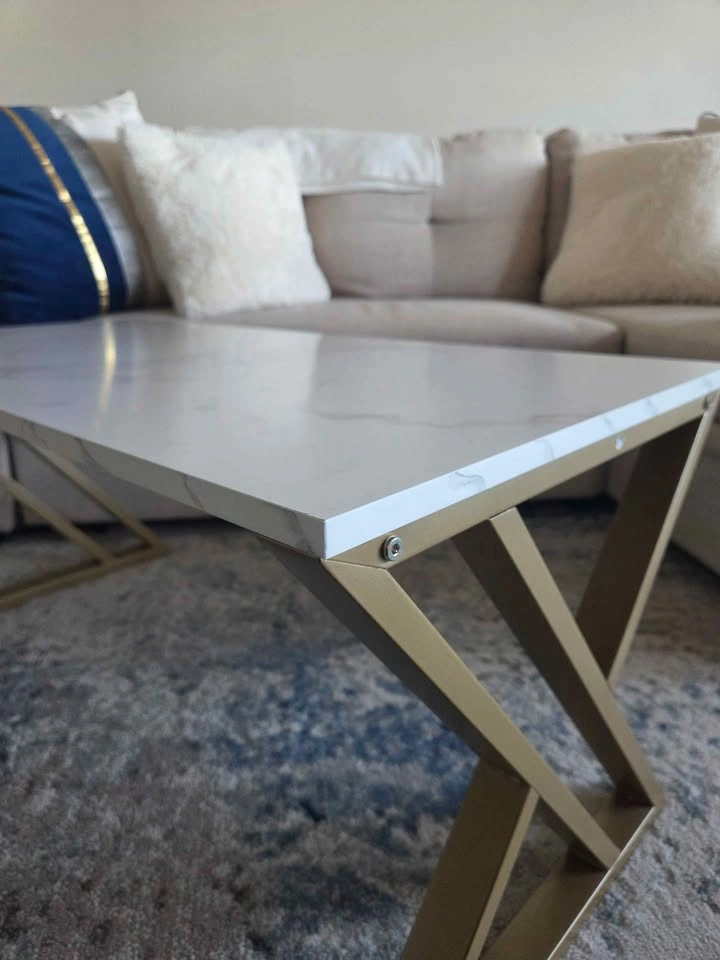 White faux marble coffee table - photo 4