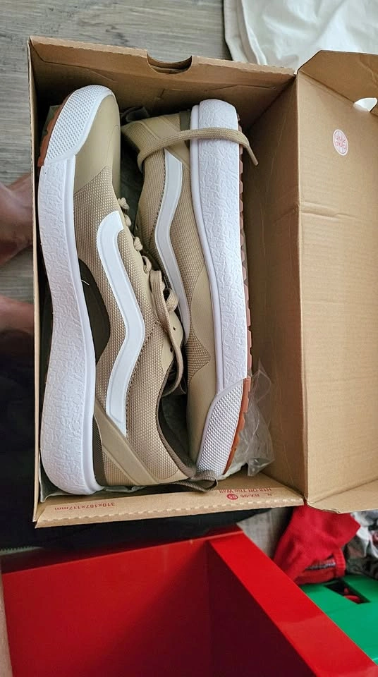 Vans Sneakers