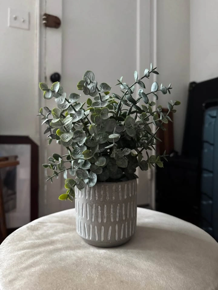 Lot of 13 Faux Plants & Greenery with Planters - photo 3
